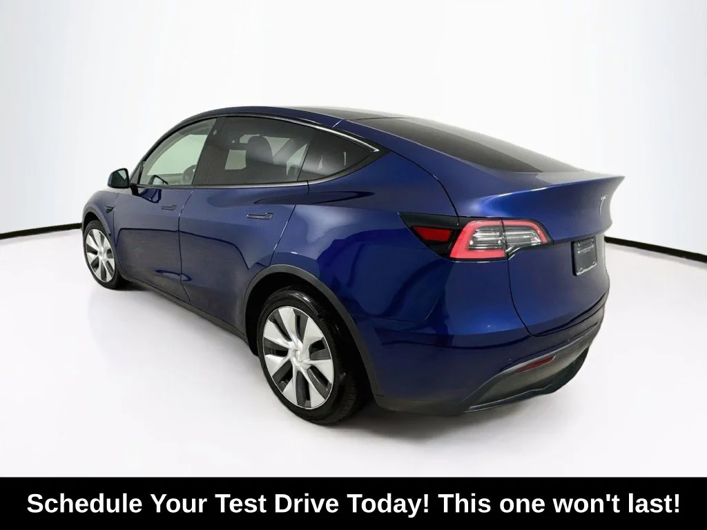 Used 2021 Deep Blue Metallic Tesla Long Range image 5