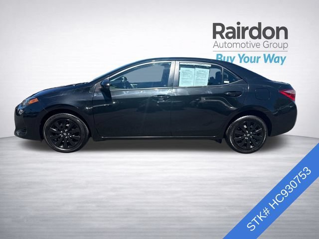 Used 2017 Black Sand Pearl Toyota L image 4