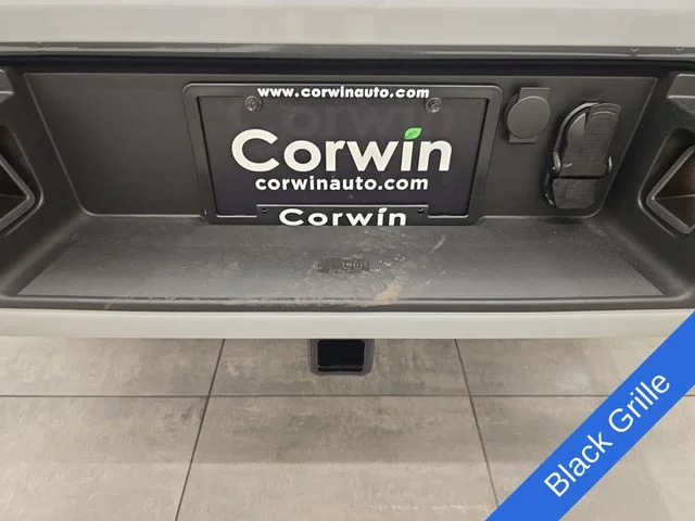 New 2026 Avalanche Ford XLT image 18