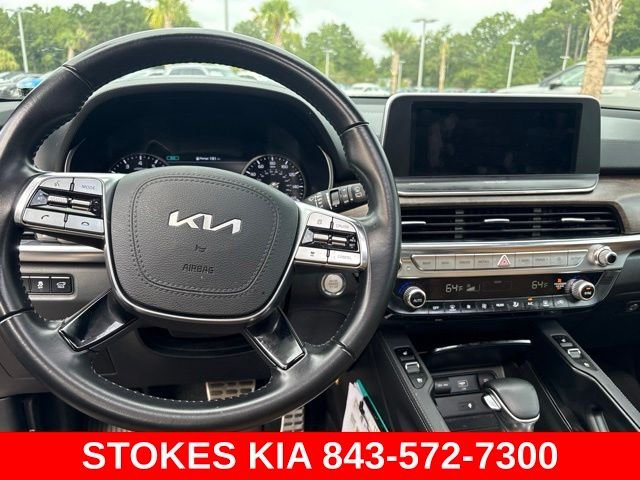 Used 2022 Black Kia SX image 13