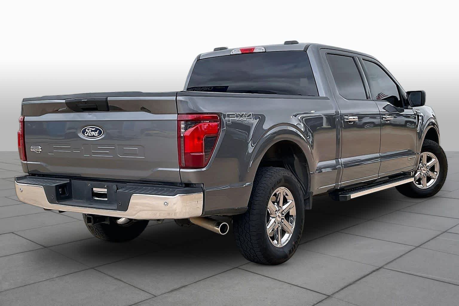 Used 2025 Carbonized Gray Ford XLT image 12