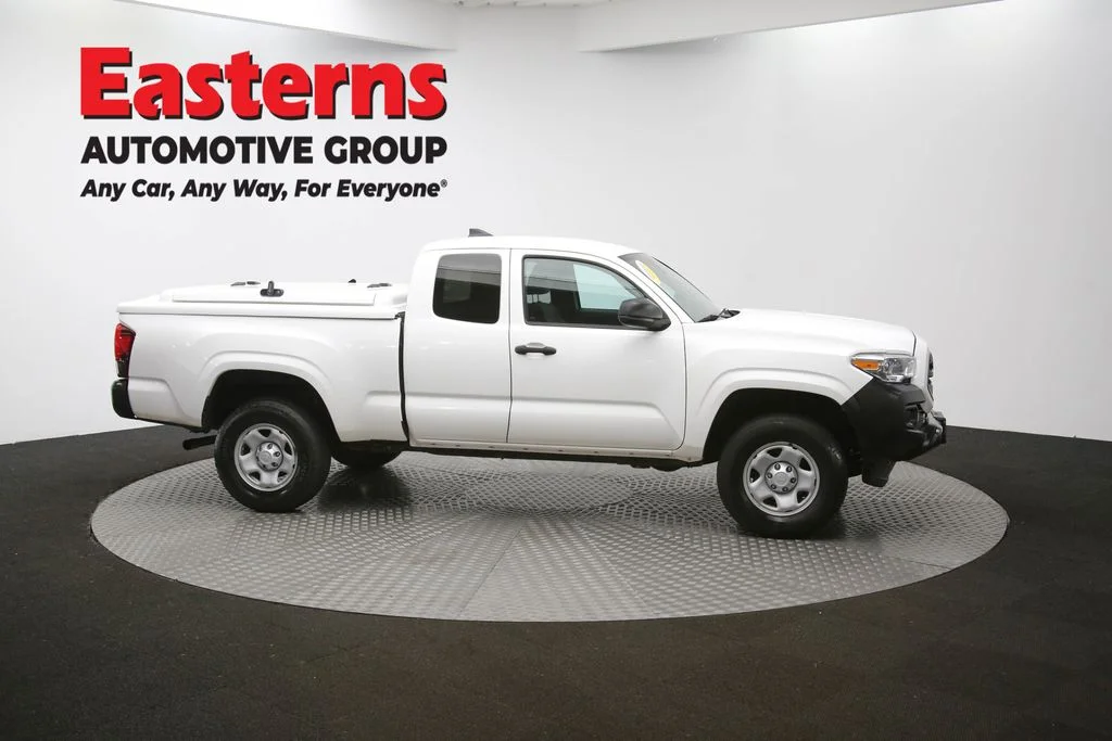 Used 2019 White Toyota SR image 44