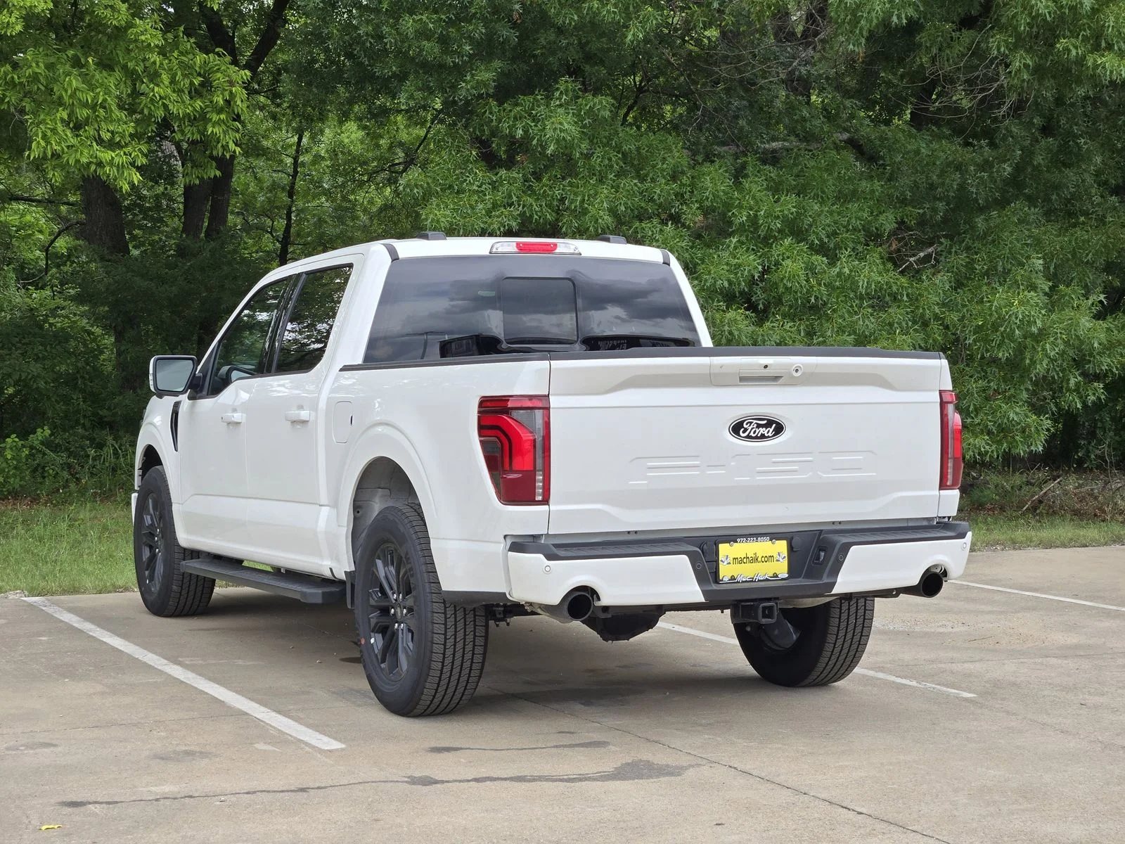 New 2026 Star White Metallic Tri-Coat Ford Lariat® image 3