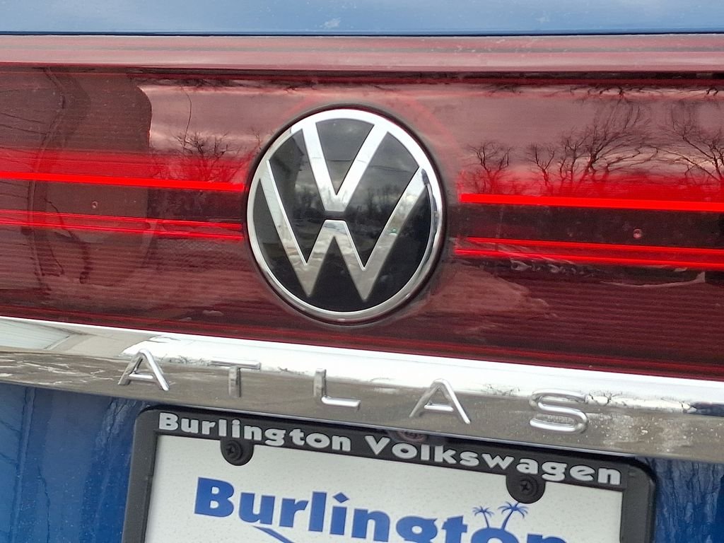New 2026 Blue Volkswagen 2.0T SE image 5