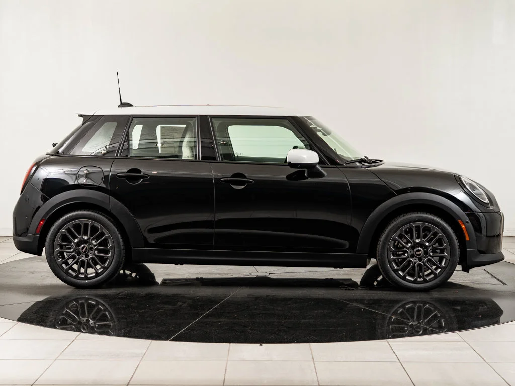 2026 MINI Hardtop 4 Door S - Photo 11