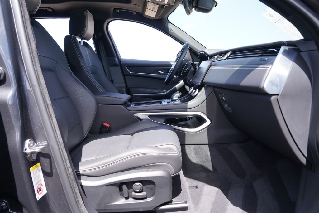 2026 Jaguar F-Pace R-Dynamic S - Photo 21