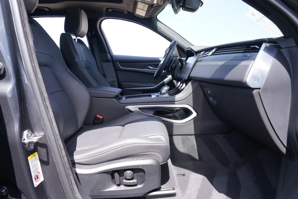 2026 Jaguar F-Pace R-Dynamic S - Photo 21