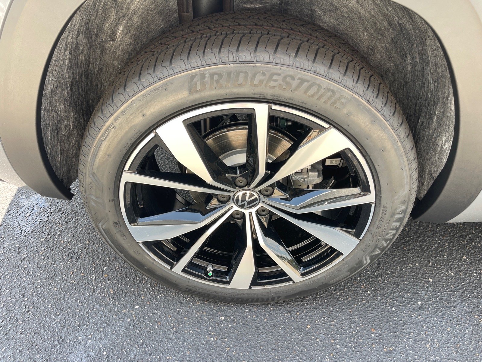 New 2026 Gray Volkswagen SEL Premium R-Line 4Motion image 21