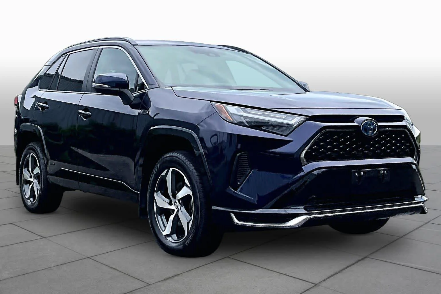Certified Used 2024 Blueprint Toyota SE image 3