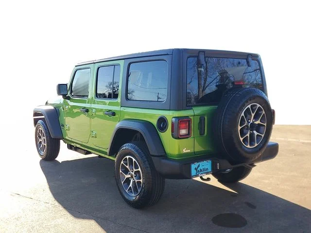 New 2026 Mojito Clear-Coat Exterior Paint Jeep Sport S image 3