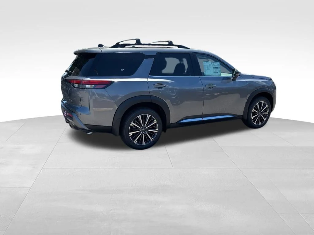 New 2026 Gun Metallic Nissan Platinum image 4
