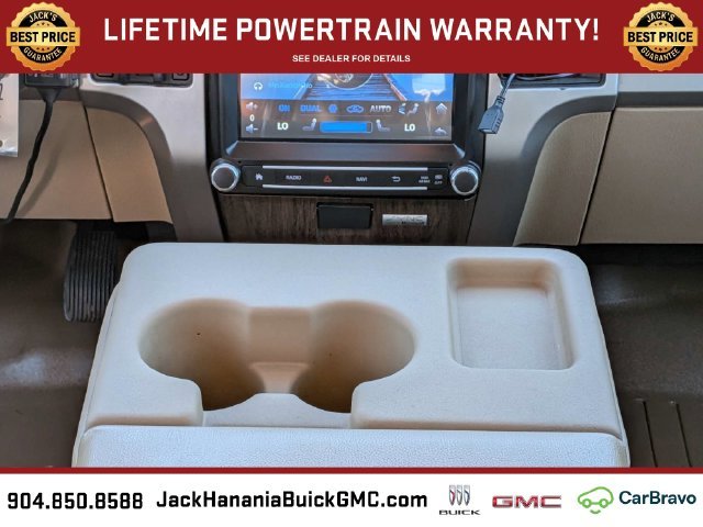 Used 2014 White Ford Lariat image 20