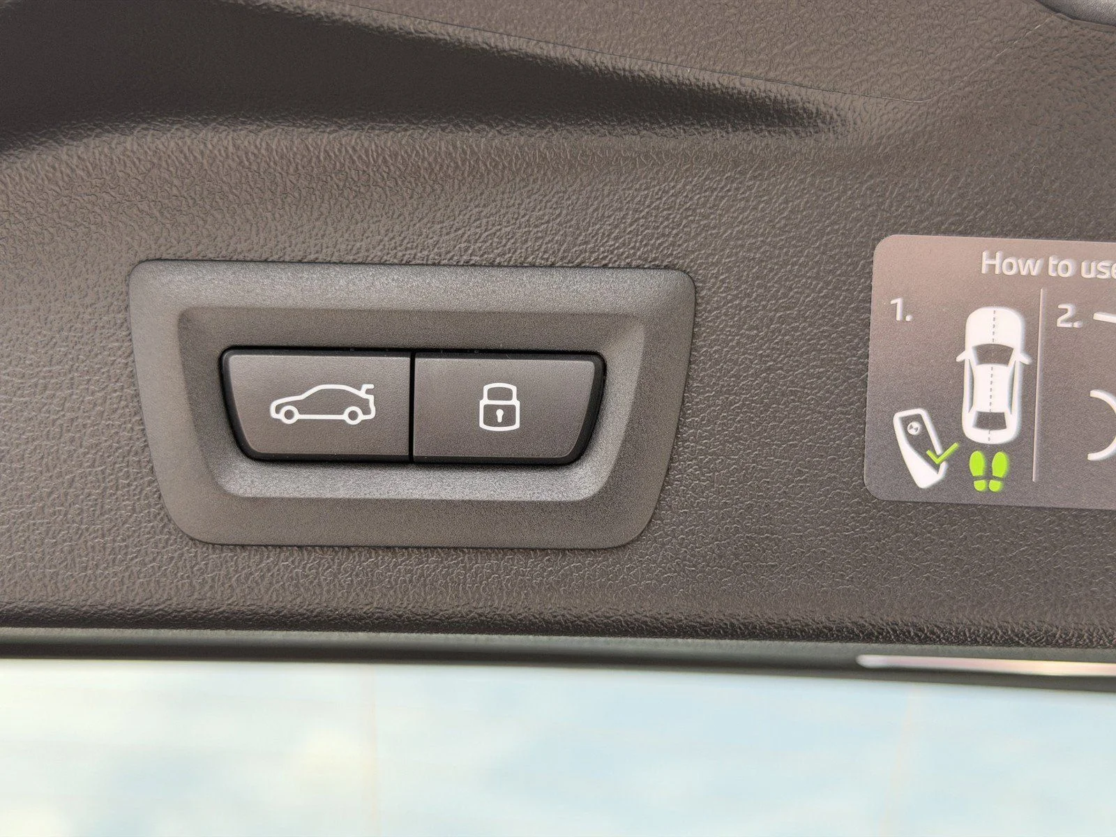 New 2026 Skyscraper Grey Metallic BMW xDrive40i image 13