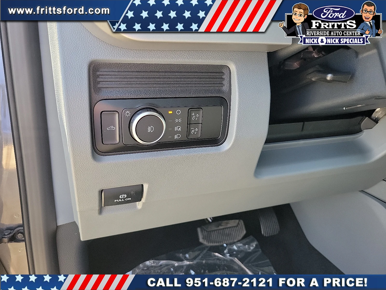 New 2026 Carbonized Gray Metallic Ford F-250® XLT image 14