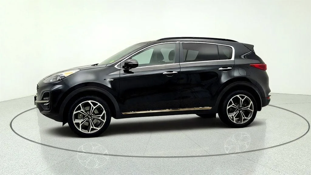 Used 2021 Black Cherry Kia SX Turbo AWD image 8