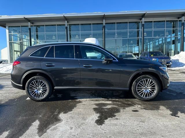 New 2026 Graphite Grey Metallic Mercedes-Benz GLC 300 image 24