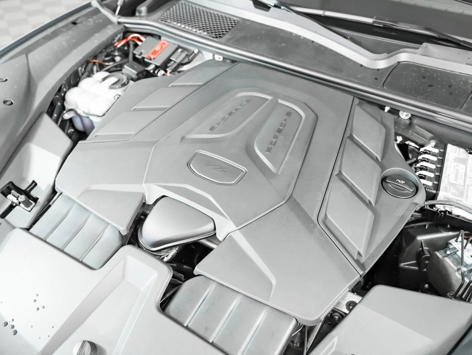 New 2026 VANADIUM GREY Porsche  image 12