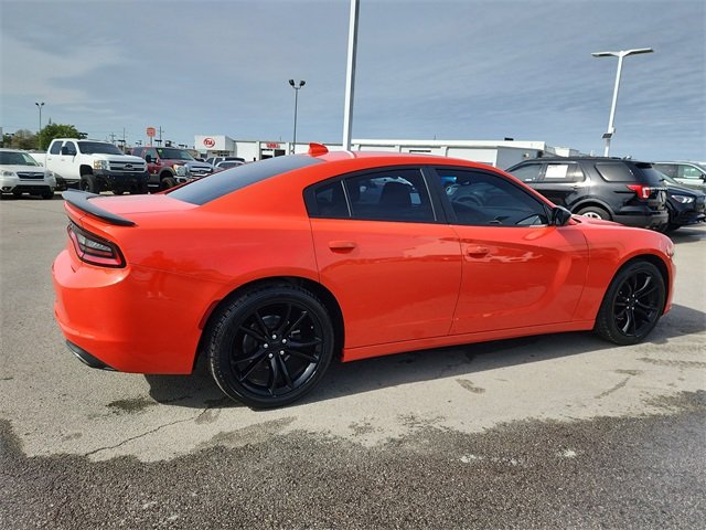 Used 2016 Dodge Charger SXT with VIN 2C3CDXHG1GH333376 for sale in Broken Arrow, OK