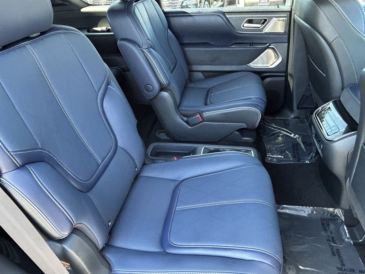 2027 INFINITI QX80 Sport - Photo 12