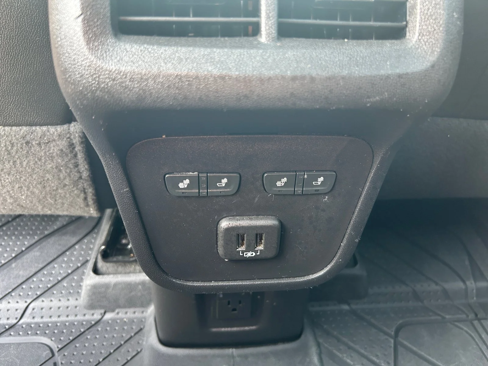 Used 2024 Black Chevrolet Premier AWD image 20