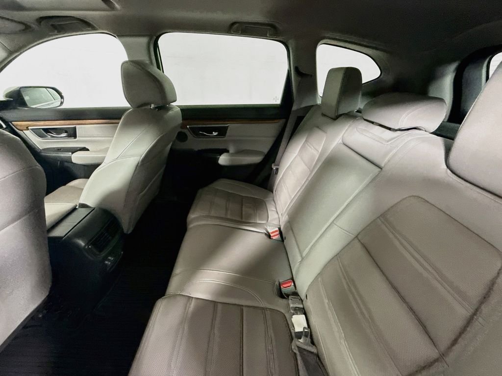 Used 2017 Lunar Silver Metallic Honda EX-L image 23