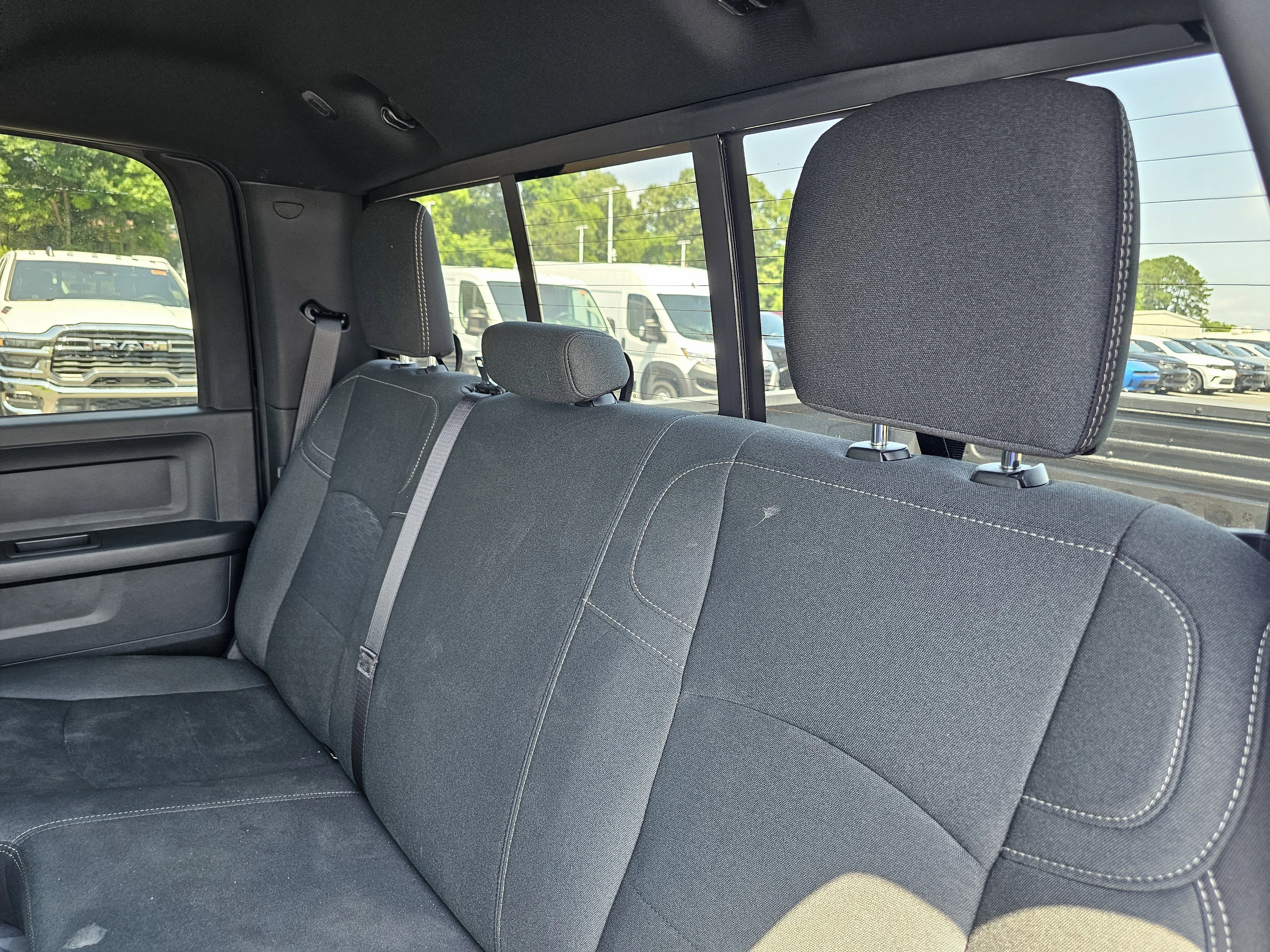 2025 RAM 2500 Tradesman - Photo 33