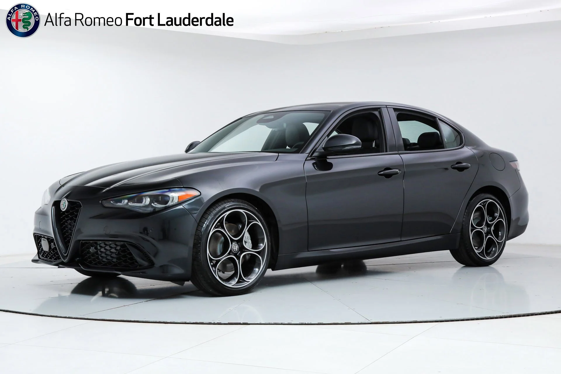 2025 Alfa Romeo Giulia Giulia RWD's photo
