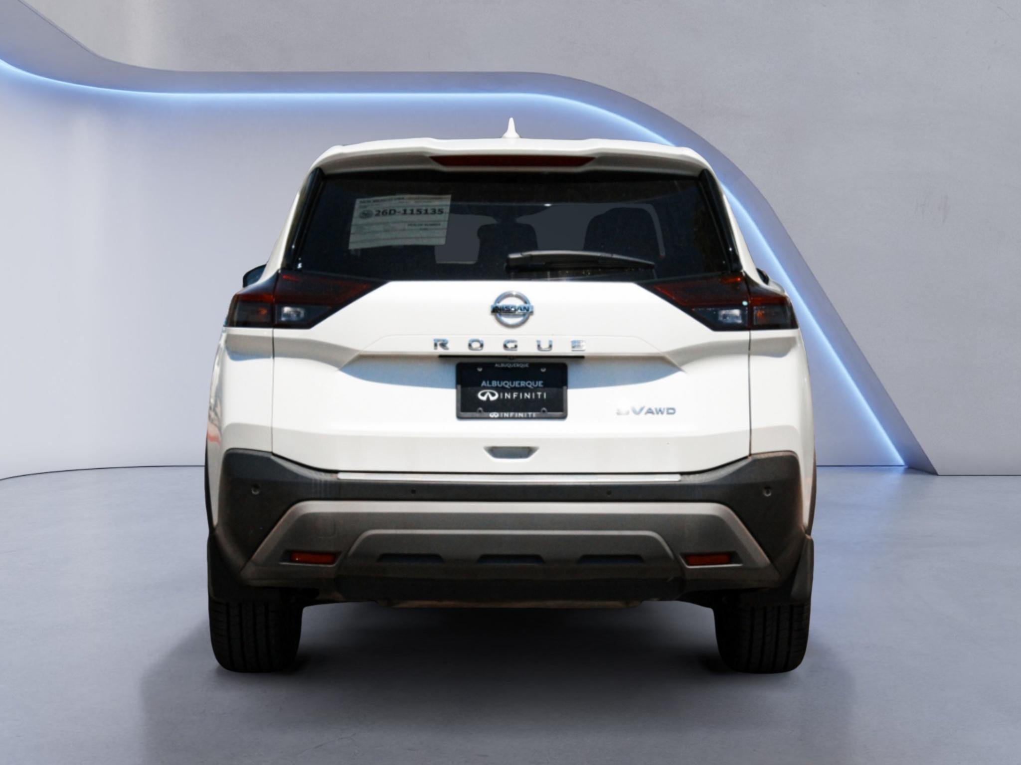 Used 2021 Pearl White Tricoat Nissan SV image 6