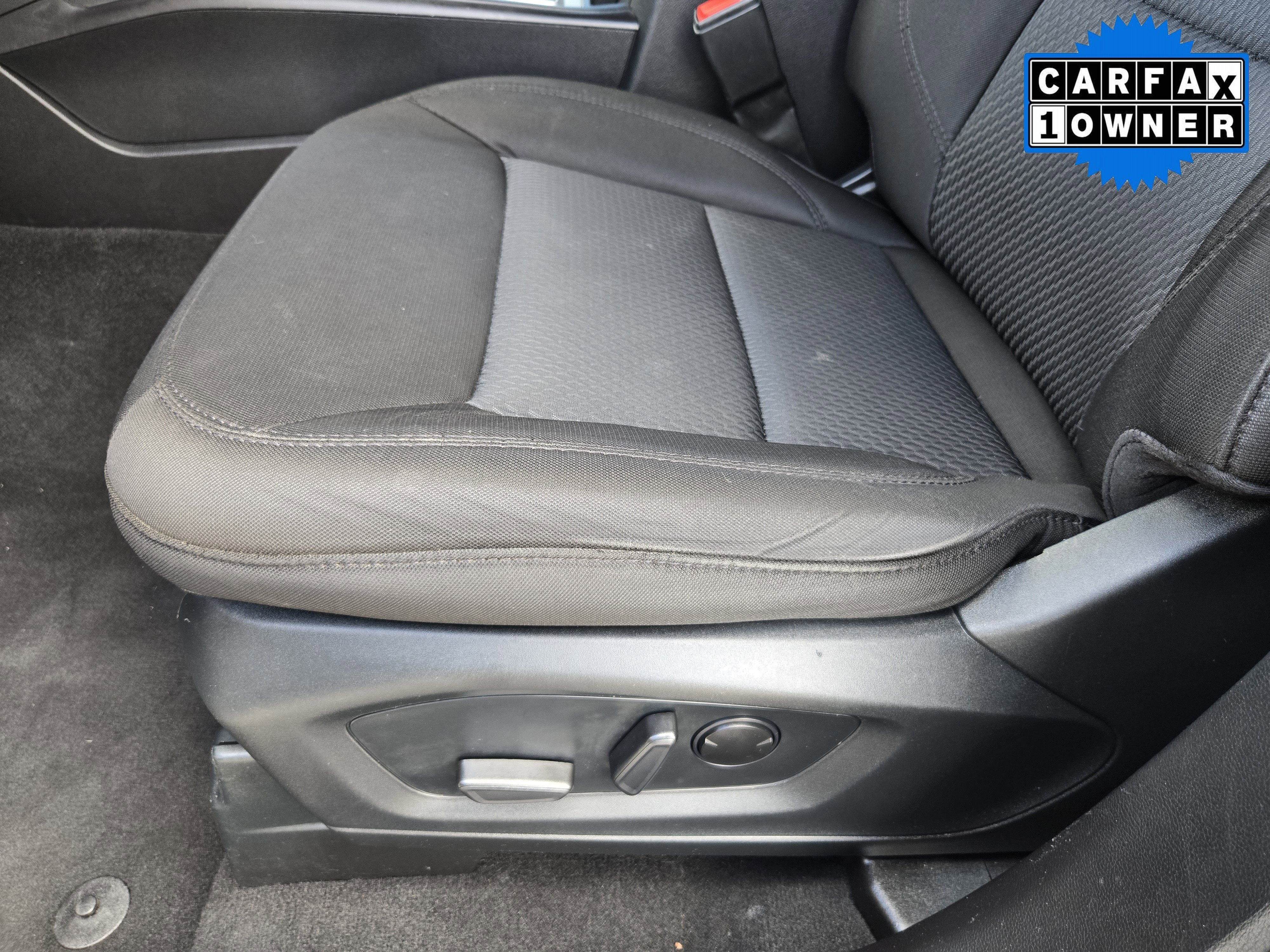 Used 2023 White Metallic Ford XLT image 20