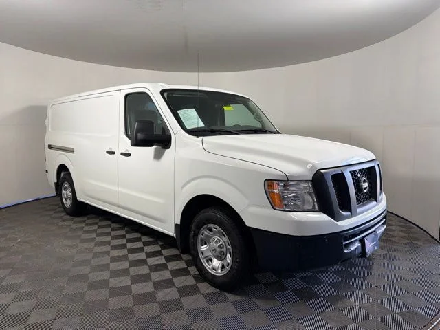 2020 Nissan NV 2500 Standard Roof SV V6's photo