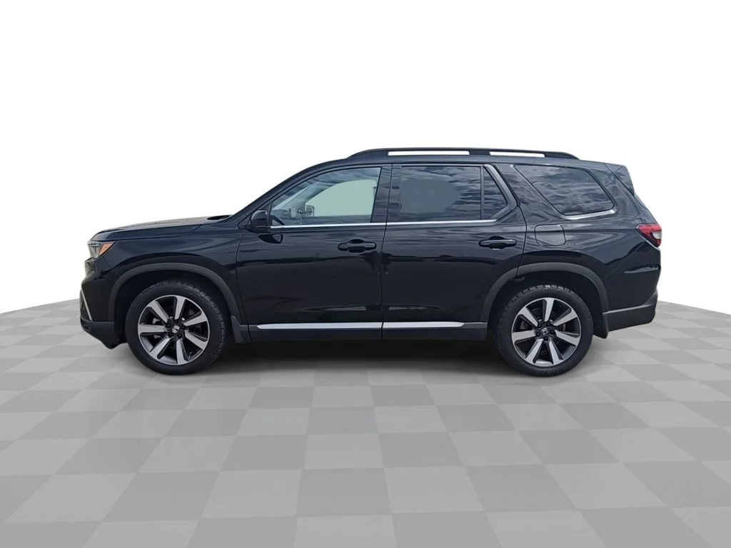 Used 2023  Honda Touring image 5
