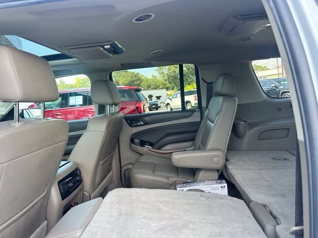 Used 2018 SUMMIT WHITE Chevrolet Premier image 10