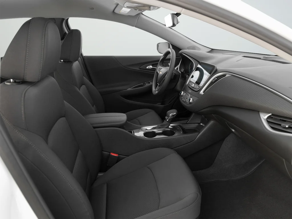 Used 2023 White Chevrolet LT image 32