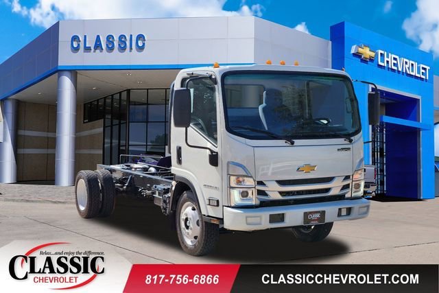 2025 Chevrolet Low Cab Forward 4500 Gas 176" WB Regular Cab's photo