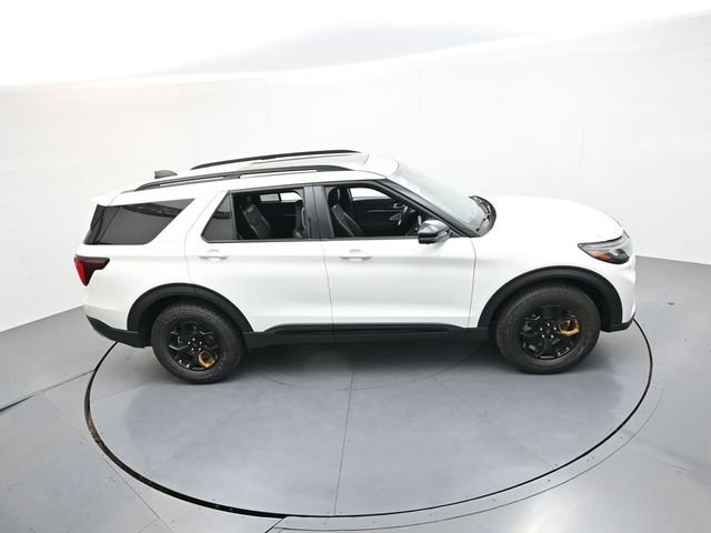 New 2026 Star White Metallic Tri-Coat Ford Tremor® image 42