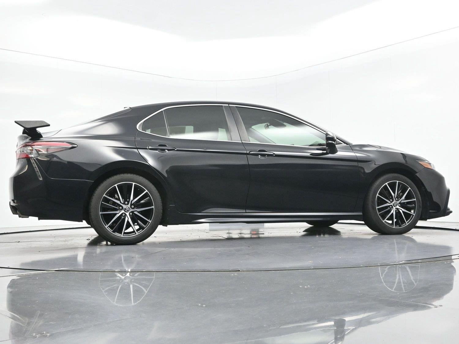 Used 2021 Midnight Black Metallic Toyota SE image 52