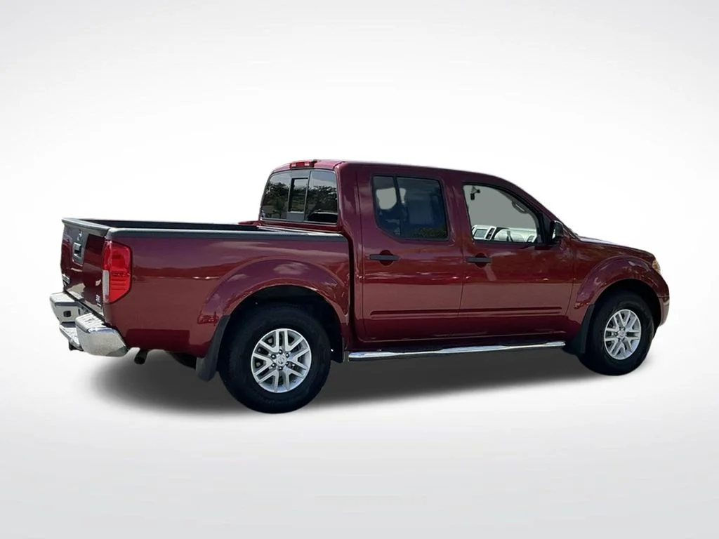 Used 2019 Red Nissan SV image 16