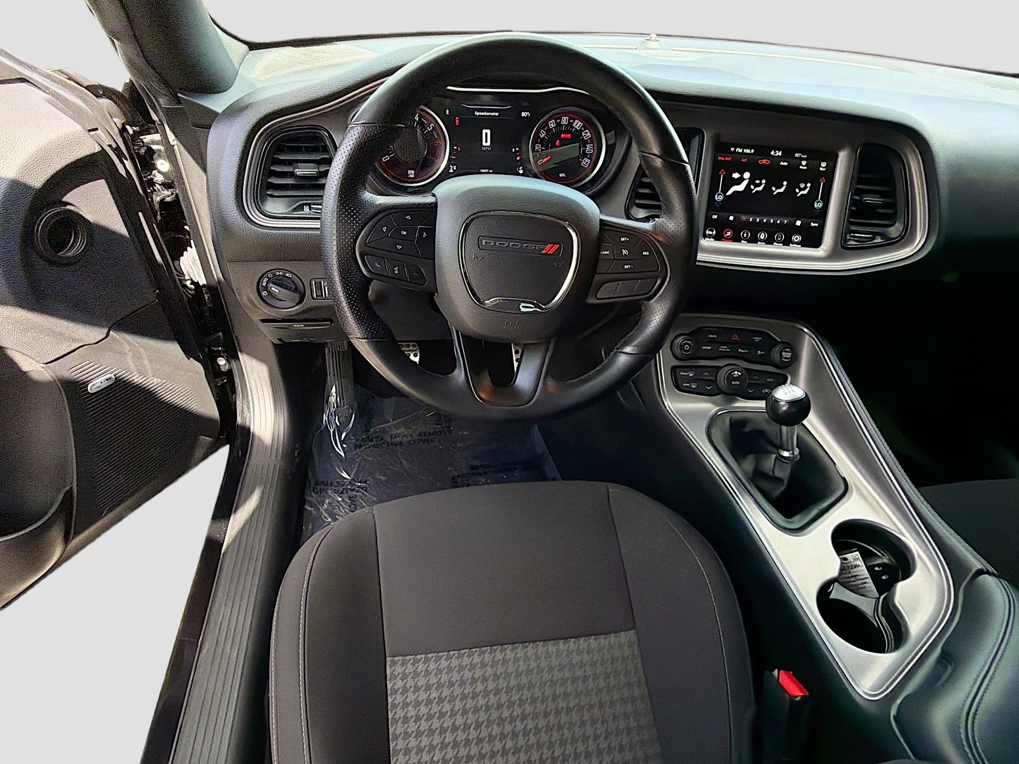 Used 2023 Pitch Black Clearcoat Dodge R/T image 15