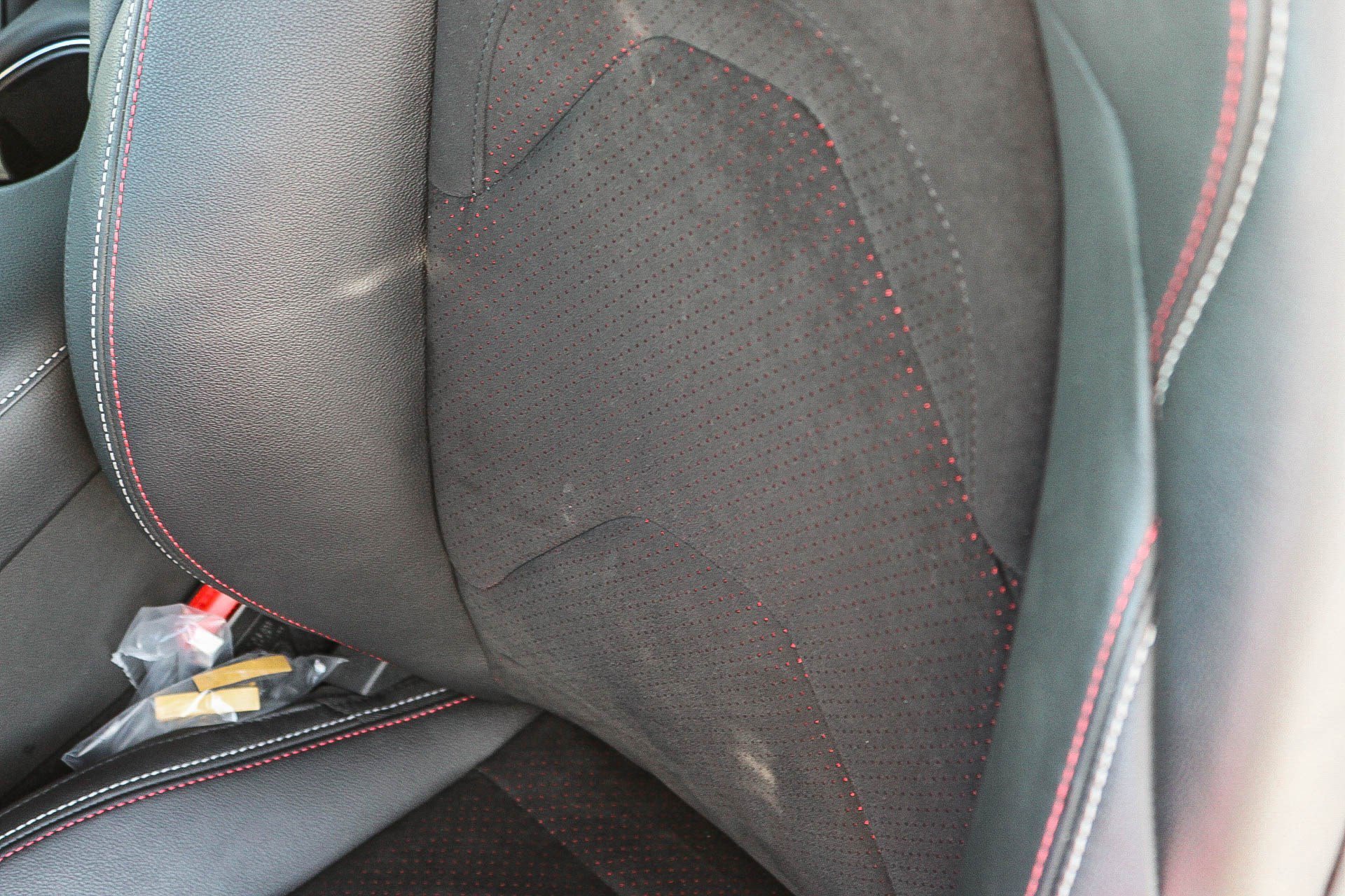 2024 Toyota Supra - Photo 21