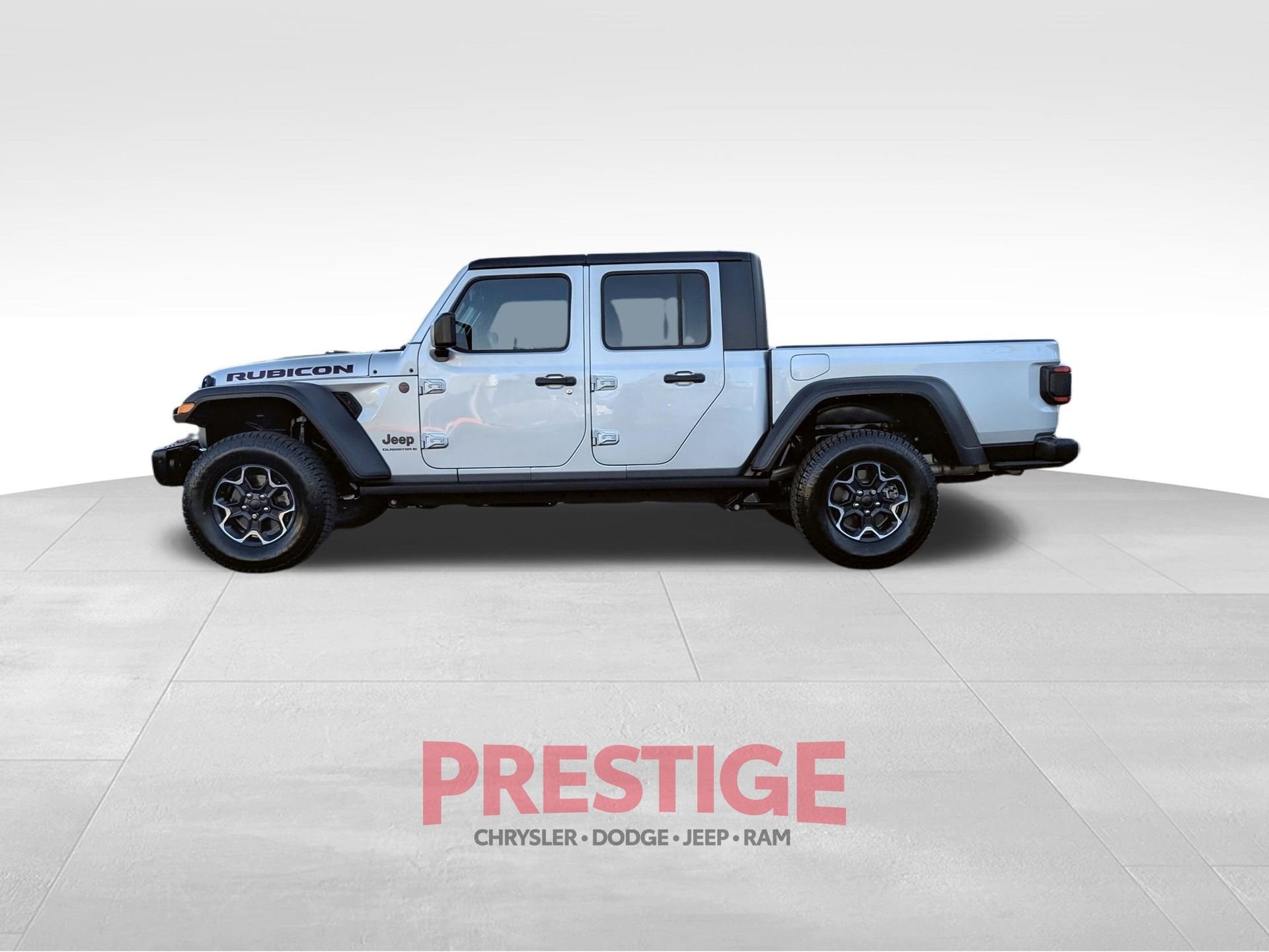Used 2023 Silver Jeep Rubicon image 13