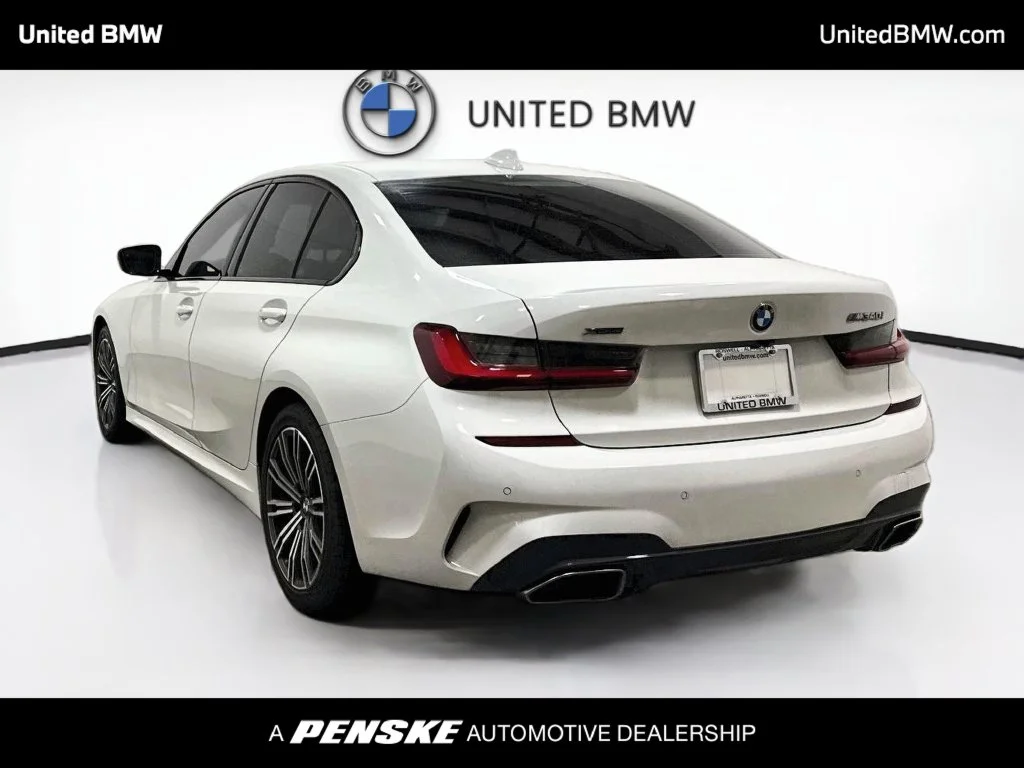 Used 2022 Alpine White BMW M340i xDrive image 7