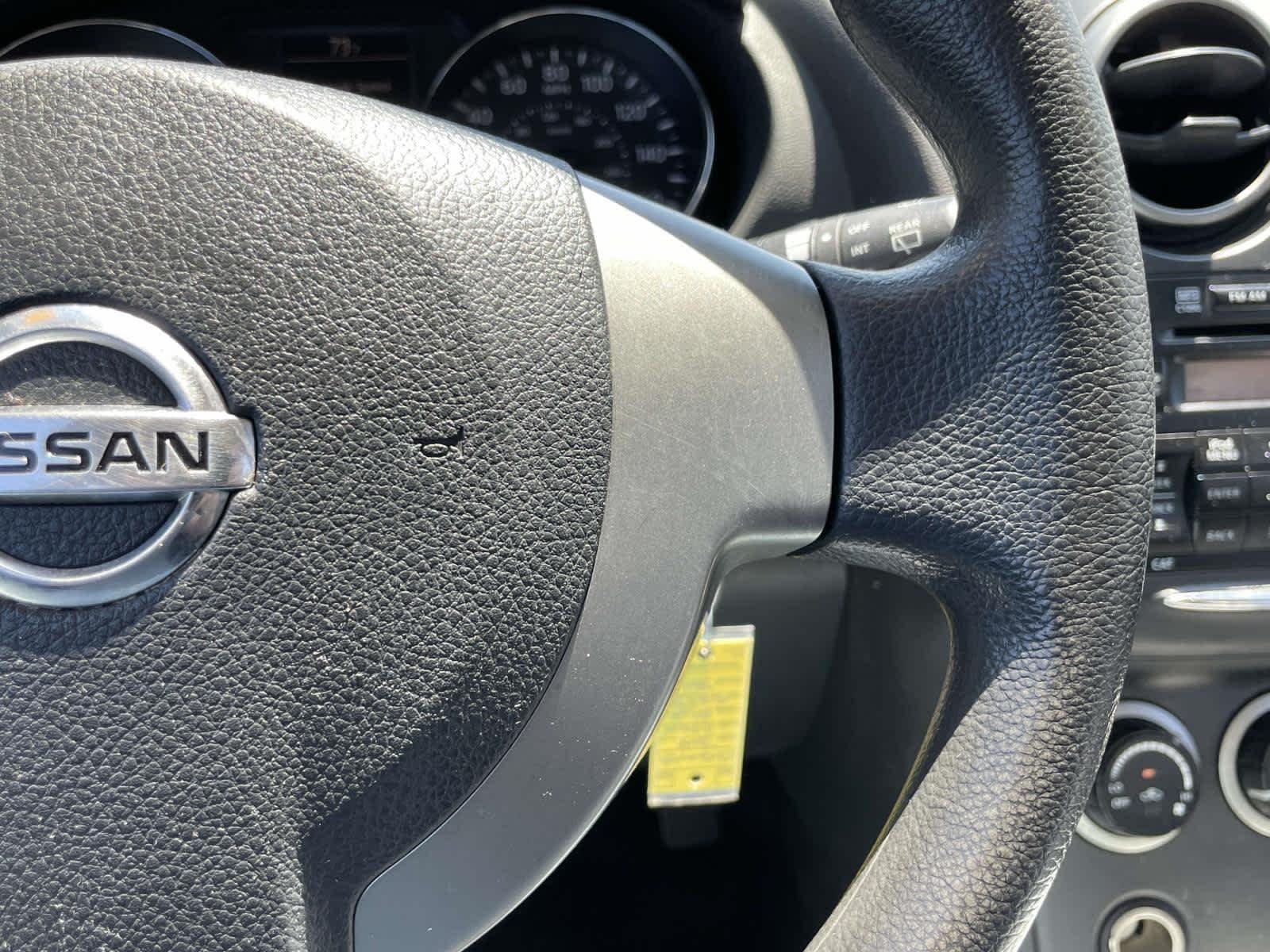Used 2014 Platinum Graphite Nissan S image 27