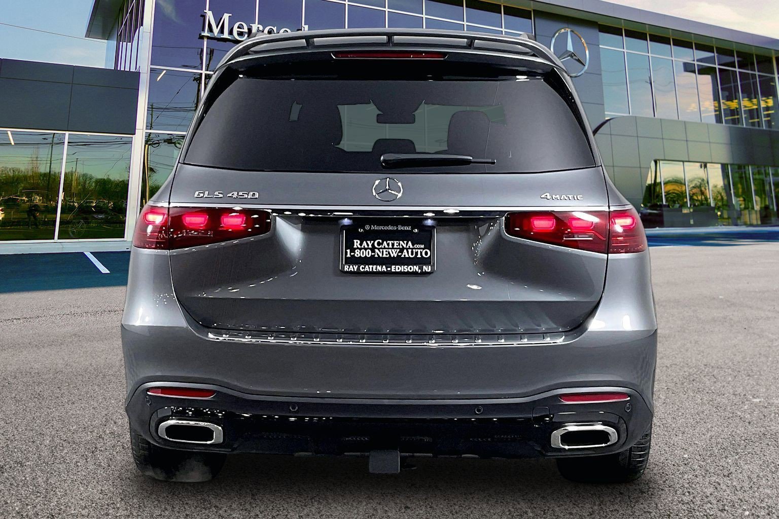 New 2026 Selenite Grey Metallic Mercedes-Benz GLS 450 image 18