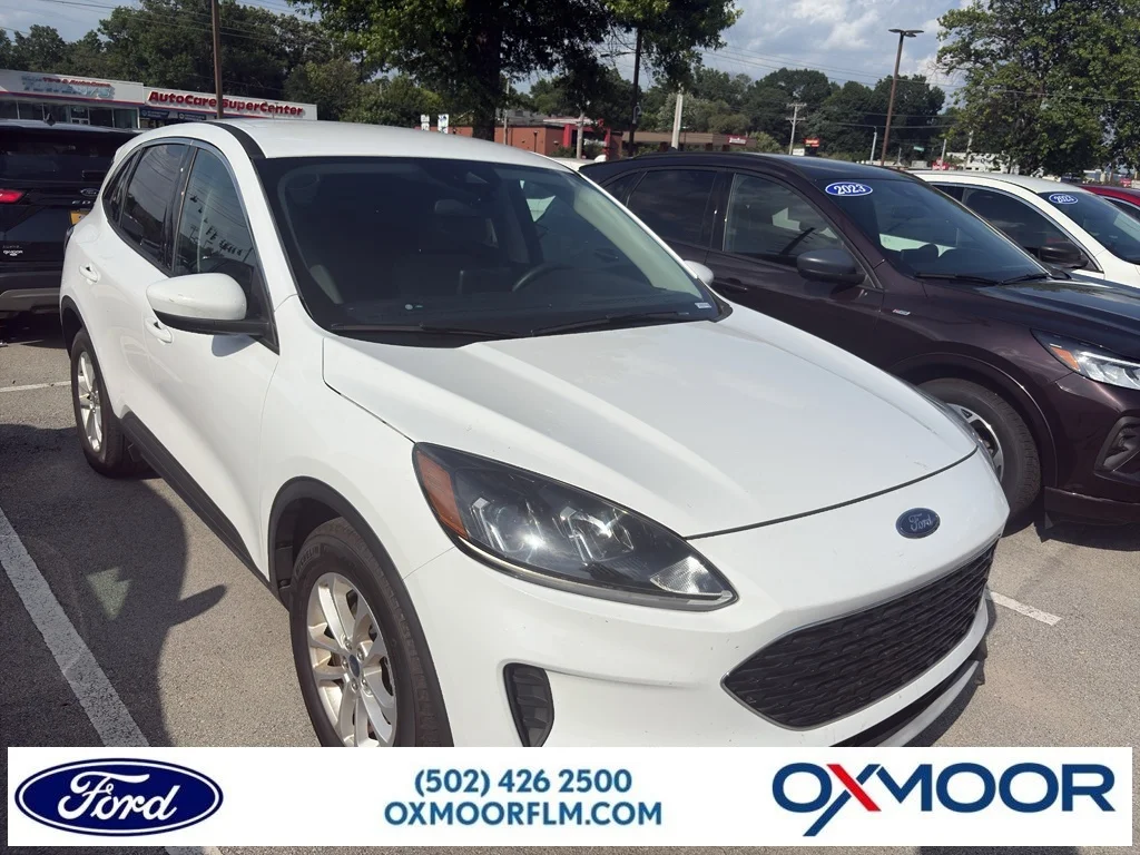 Used 2020 Oxford White Ford SE image 1