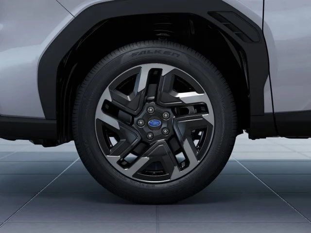 New 2026 ICE SILVER METALLIC Subaru Limited Hybrid image 9