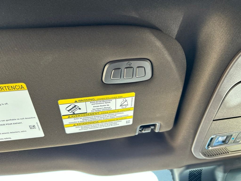 New 2026 Star White Metallic Tri-Coat Ford King Ranch image 39