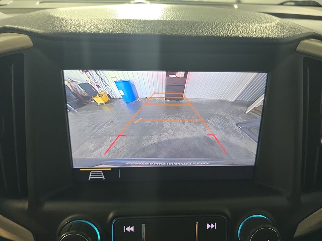 Used 2020 Gray GMC Denali image 22