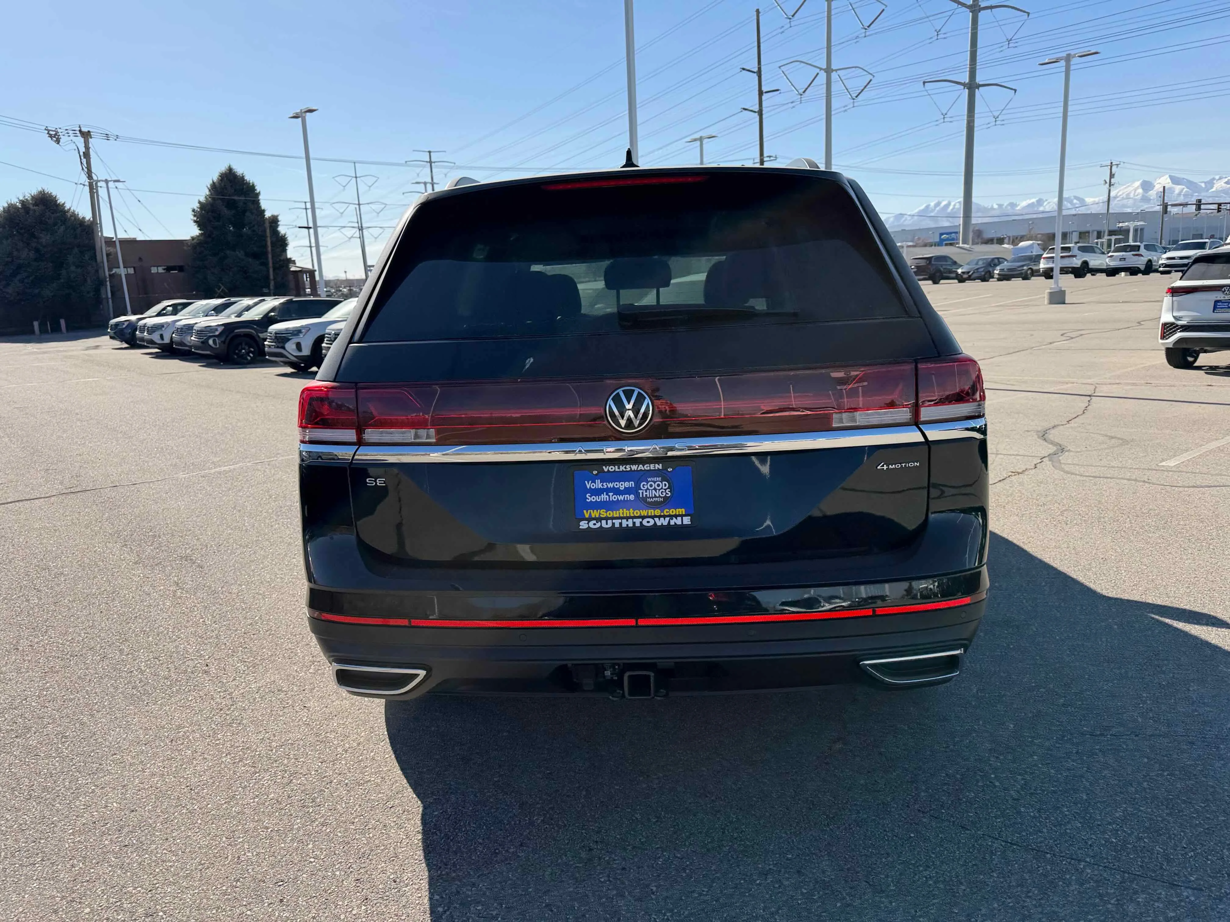 New 2026 Deep Black Volkswagen 2.0T SE w/Technology image 6
