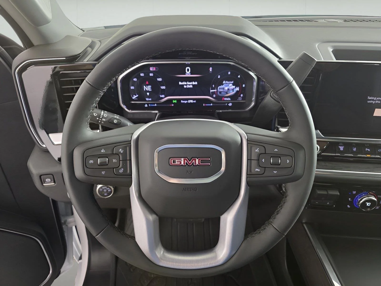 2025 GMC Sierra 2500HD SLT - Photo 33