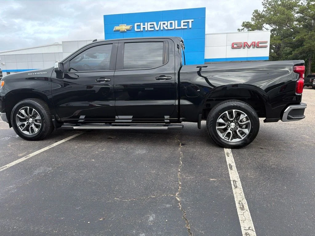 Used 2024 Black Chevrolet LT image 2